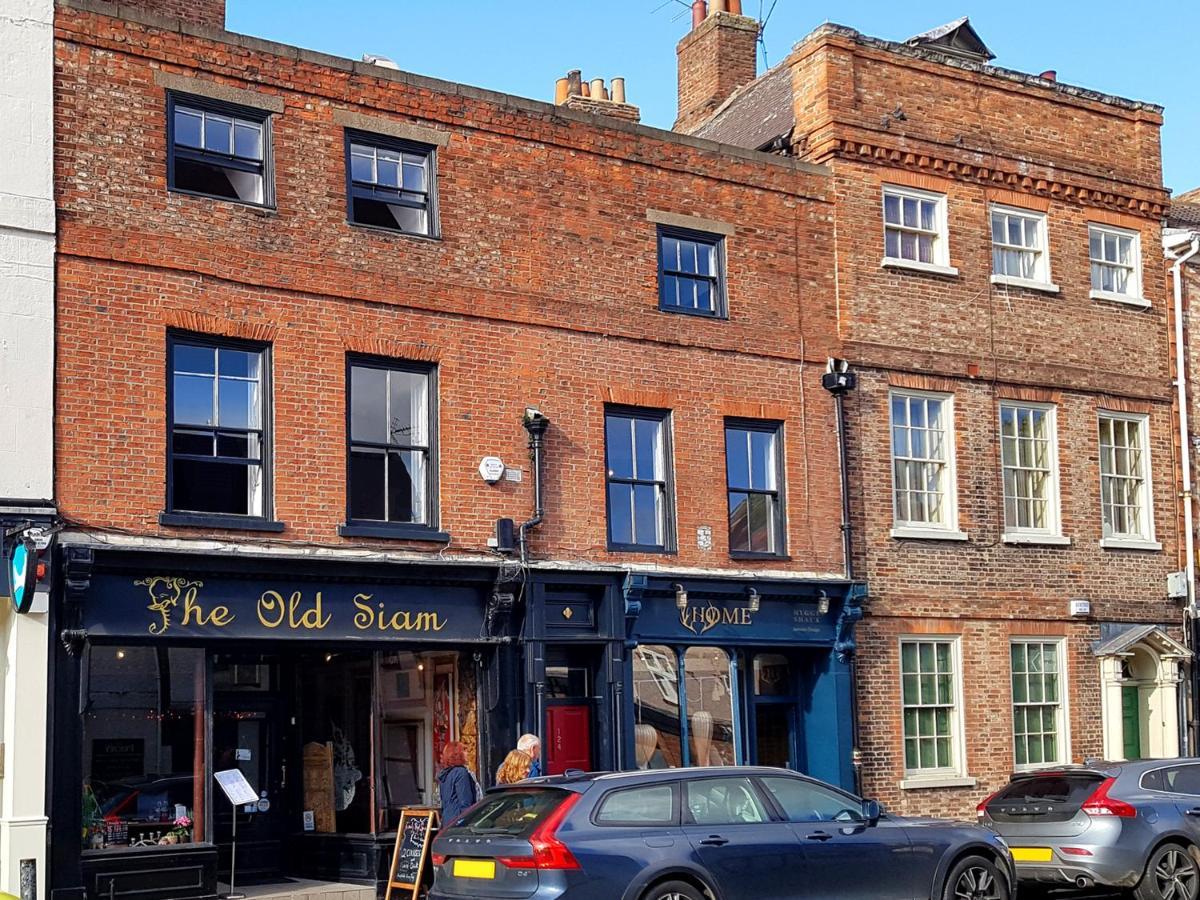 Maison Parfaite Yo1 - Exquisite 400 Year Old, City Centre Townhouse York Exterior foto